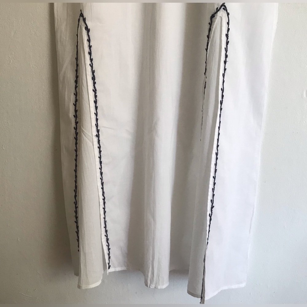 DELFINA Swimwear Embroidered Cover Up - Picture 5 of 10
